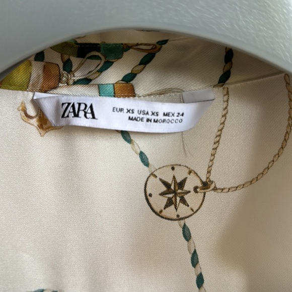 Zara over size Blouse - Picture 2 of 4